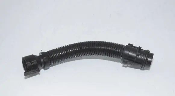 BMW 5 GT F07 Breather hose/pipe 8506702 13718506702