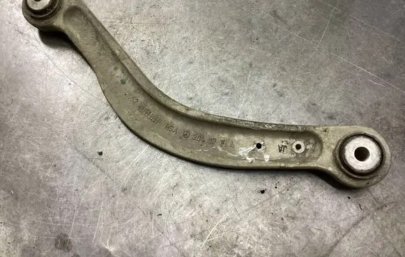 Mercedes-Benz CLS C218 X218 Rear control arm 20407F1