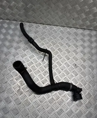 Audi Q7 4L Engine coolant pipe/hose 7L6122291