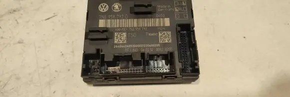 Skoda Yeti (5L) Door control unit/module 7N0959792D 7N0959792