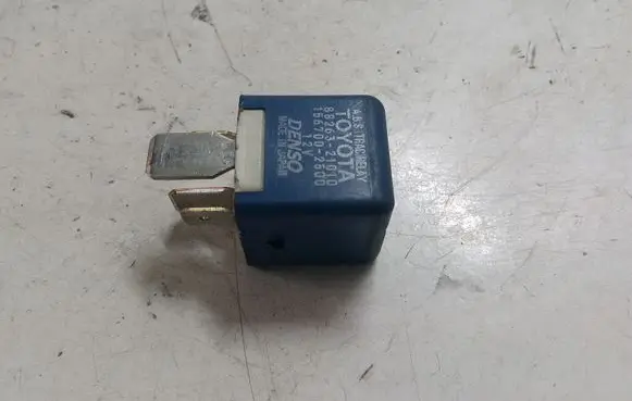 Lexus GS 300 400 430 Other relay 8826321010 1567002500
