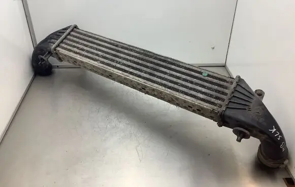 Mercedes-Benz SLK R170 Intercooler radiator A1705000400 A1009570000