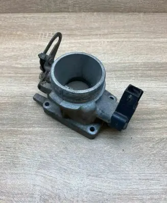 Ford Fiesta Throttle valve 95BF9B989 928F9U538DA