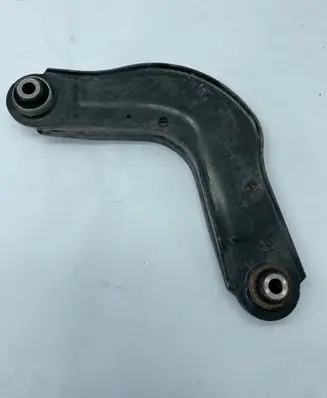 Chrysler Pacifica Rear control arm 68235367A 31417