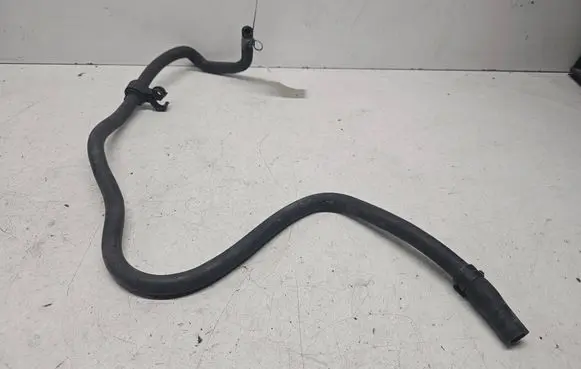 Opel Omega B2 Engine coolant pipe/hose