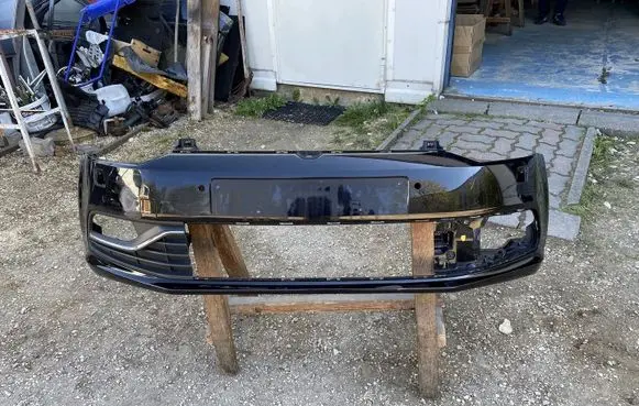 Volkswagen Polo V 6R Front bumper 6C0807221