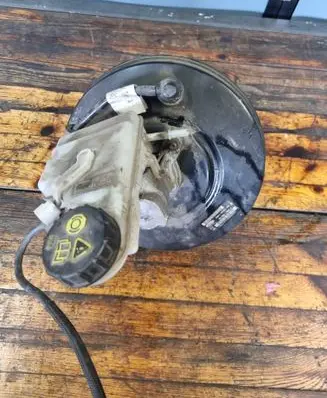 Ford Focus Brake booster BV612B195AH 03786218364 1708892