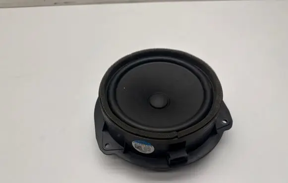 Audi Q2 - Rear door speaker 83A035411A