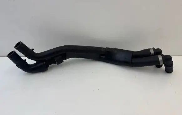 Audi Q7 4M Engine coolant pipe/hose 4M0819350F