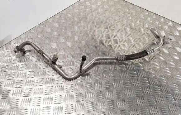 Ford C-MAX I Air conditioning (A/C) pipe/hose