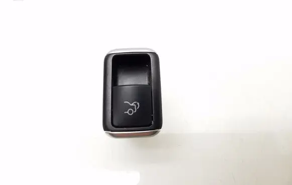 Mercedes-Benz CLA C117 X117 W117 Tailgate opening switch A2129059200