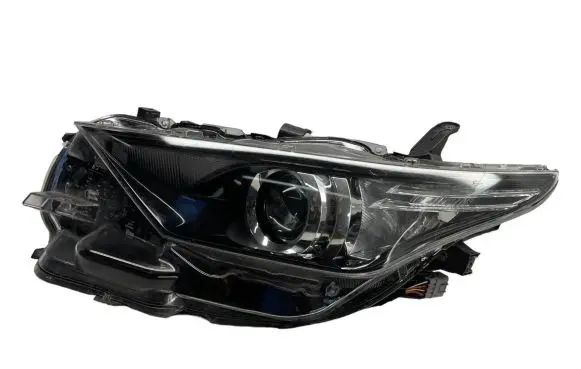 Toyota Auris E180 Headlight/headlamp 8117002K30 90078096