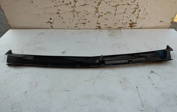Wiper trim