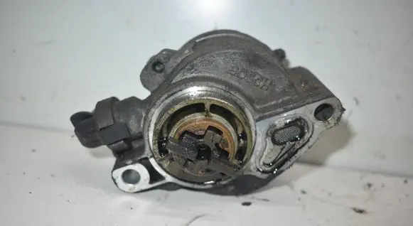 Citroen C4 I Vacuum pump D1562A 2906P