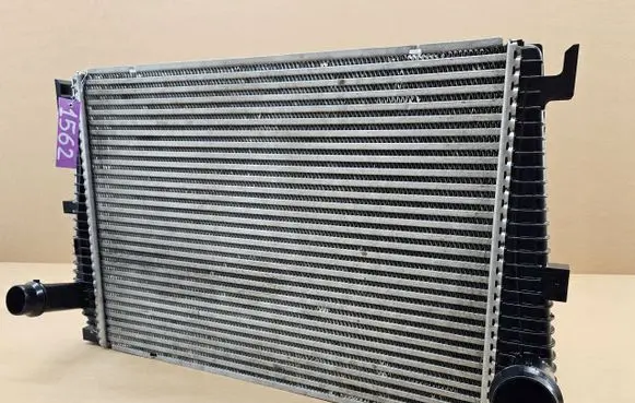 Mercedes-Benz C W205 Intercooler radiator 200CDI