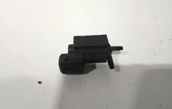 BMW 7 E65 E66 Turbo solenoid valve 72234100 1742712 05T040