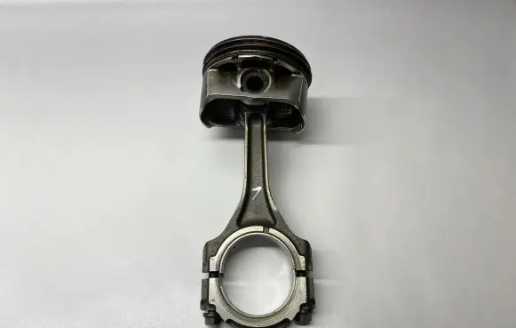 Ford Mustang VI Piston BA5E6K100FA