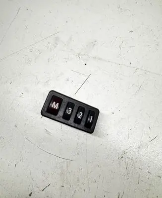BMW 5 E39 Seat control switch 8352160
