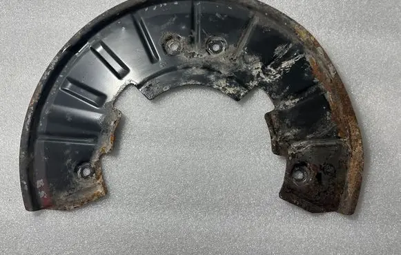 Audi Q7 4L Front brake disc dust cover plate 7L0615311B