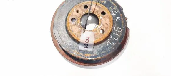 Volkswagen Jetta V Drum brake (rear) 5c0609617a