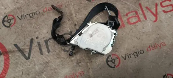 Rear seatbelt