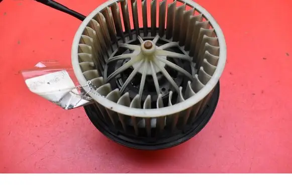 Audi A4 S4 B5 8D Heater fan/blower 893819021