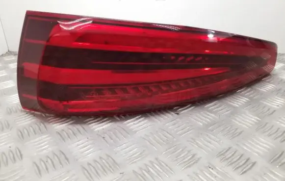 Audi Q3 8U Tailgate rear/tail lights 8U0945094A