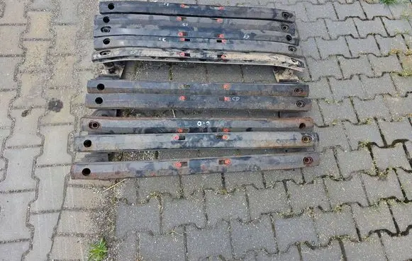 Opel Corsa E Rear beam 