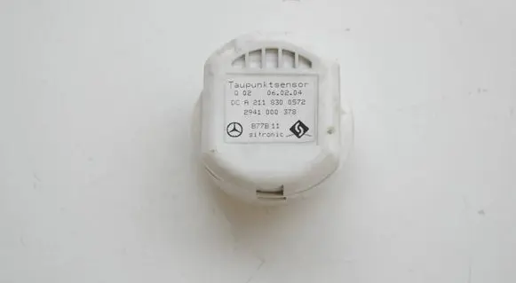 Renault Megane III Other devices A2118300572