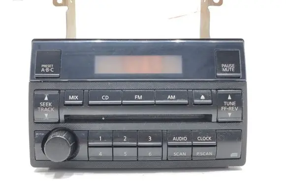 Nissan Altima Radio/CD/DVD/GPS head unit 28185ZB00B