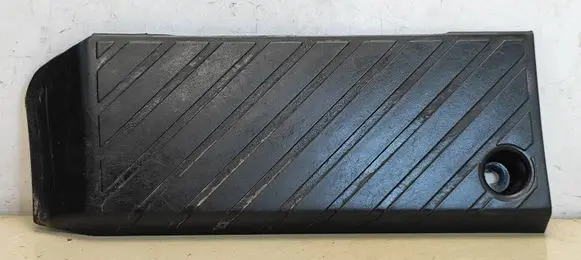 Volkswagen PASSAT B5.5 Foot rest pad/dead pedal 8D1864777