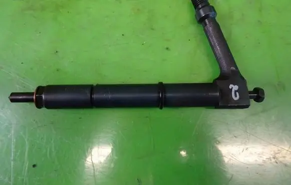 Nissan Almera Fuel injector 0X30Z484391