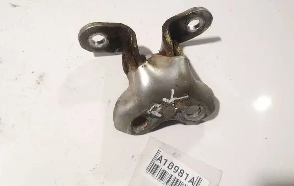 Toyota Corolla Verso AR10 Front door upper hinge