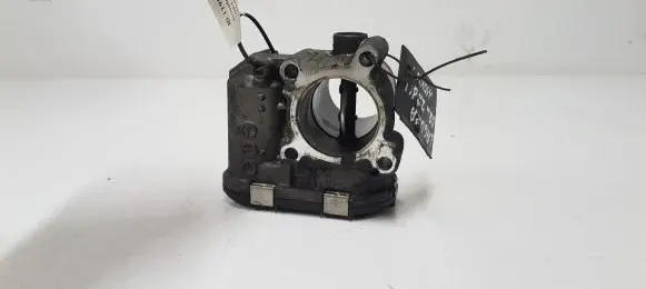 Renault Laguna III Throttle valve 0281002681 8200330810 8200330812