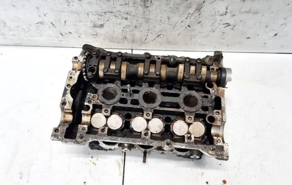 Audi A6 S6 C5 4B Engine head 