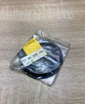 Renault Megane I Other under body part 7700838366
