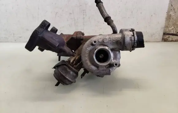 Audi A4 S4 B6 8E 8H Turbo 038145702G GT1749VA 717858