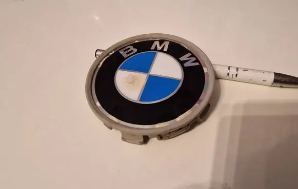BMW 5 E34 Original wheel cap 6768640