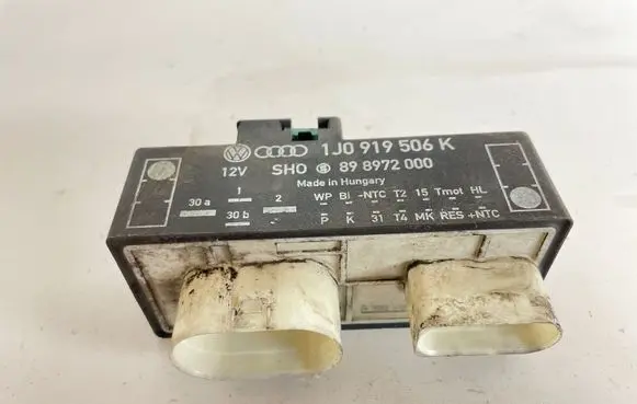 Volkswagen Golf IV Coolant fan relay 1J0919506K