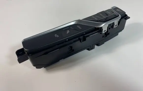 BMW X3 G01 ESP (stability program) switch 6843918 10146309