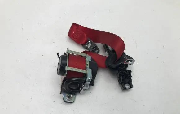 Mercedes-Benz GLC AMG Front seatbelt A2058600285