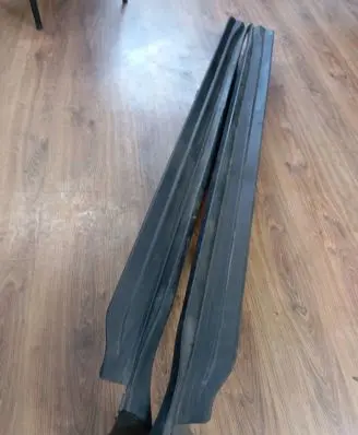 Acura MDX II Side skirt front trim 