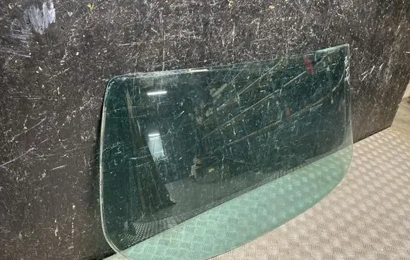 Mercedes-Benz S W126 Rear windscreen/windshield window 