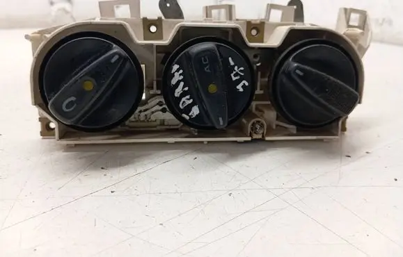 Ford Galaxy Climate control unit 95NW18D451A