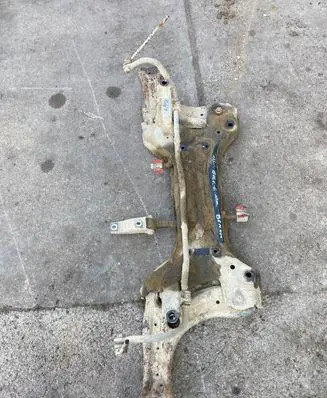 Volkswagen Polo V 6R Front subframe