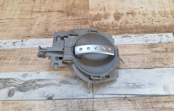 Citroen C3 Pluriel Front door interior handle 9647164577 9647164677