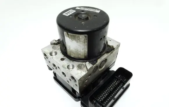 Audi A3 S3 8P ABS Pump 1K0614517BD 1K0907379AD 10096103073