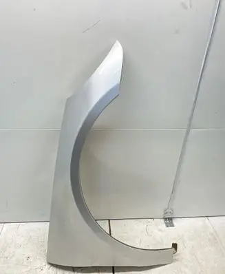 Mercedes-Benz R W251 Fender