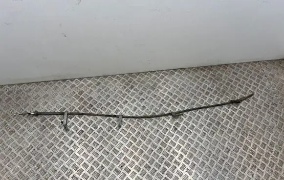 Handbrake/parking brake wiring cable