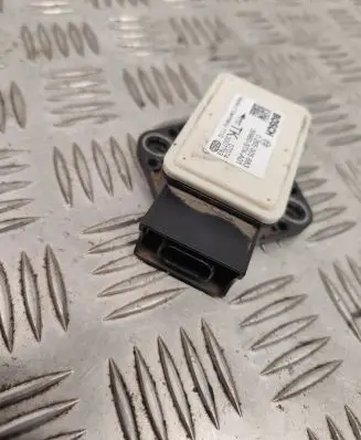 Honda CR-V ESP acceleration yaw rate sensor 39960STKA01